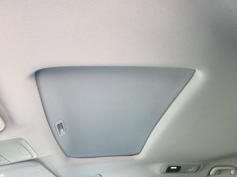 Used 2022 Honda Odyssey EX-L image 25