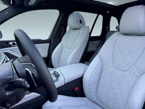 New 2026 BMW X5 xDrive50e AWD/4WD image 19