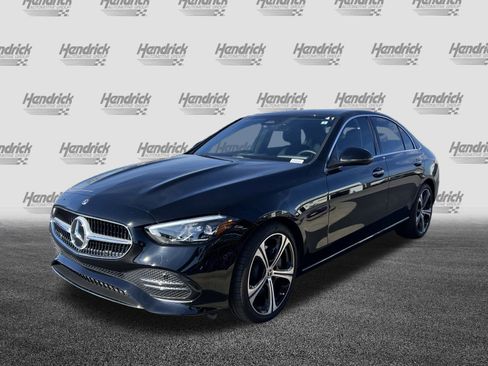Used 2025 Mercedes-Benz C 300 Sedan image 5