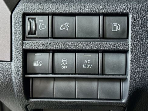 Used 2025 Toyota 4Runner TRD Off-Road image 17