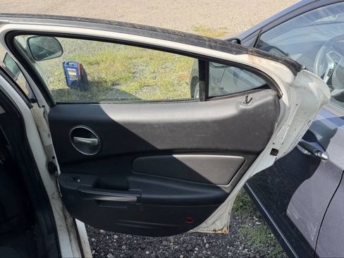 Used 2006 Pontiac Grand Prix w/ Preferred Package FWD image 27