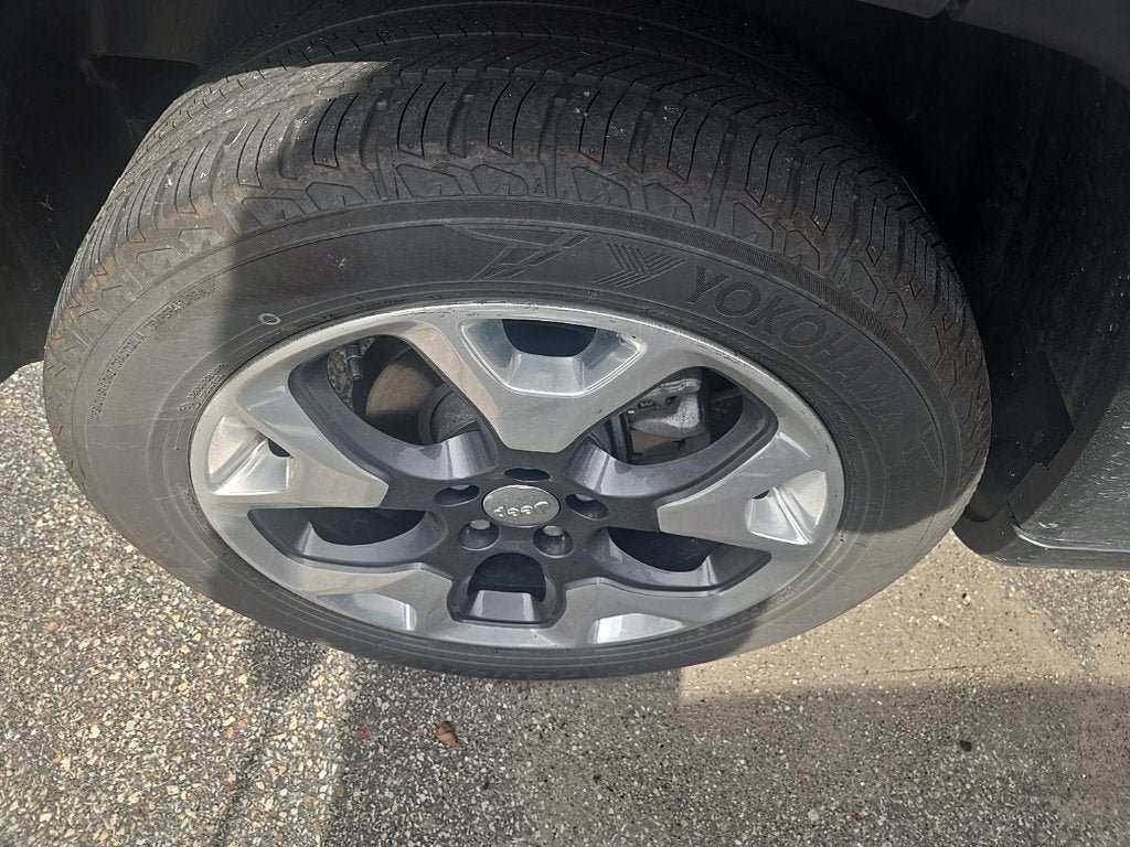 Used 2019 Jeep Compass Limited w/ Safety & Security Group AWD/4WD image 15