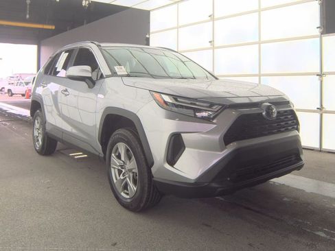 Used 2024 Toyota RAV4 XLE image 1