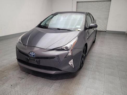 Used 2016 Toyota Prius Two FWD image 15