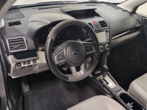 Used 2017 Subaru Forester 2.5i Limited image 10