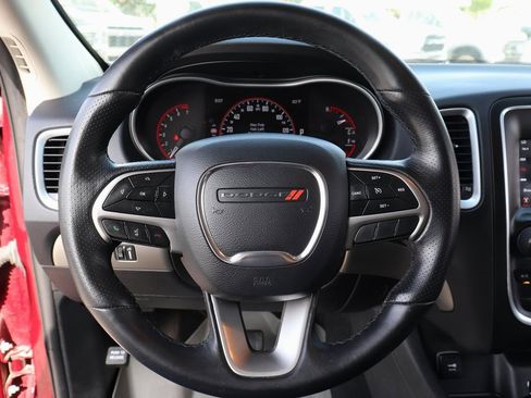 Used 2019 Dodge Durango SXT image 19