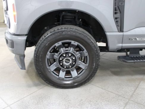Used 2024 Ford F350 Lariat w/ Sport Appearance Package AWD/4WD image 40