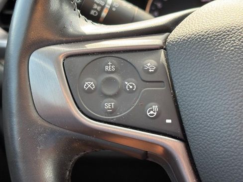 Used 2022 GMC Acadia AT4 w/ Technology Package AWD/4WD image 20