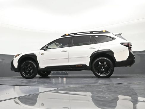 Used 2022 Subaru Outback Wilderness AWD/4WD image 21