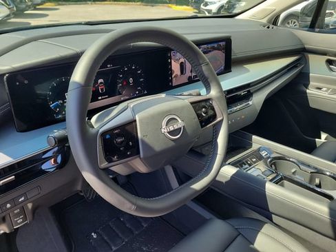 Certified 2025 Nissan Murano SL w/ Cargo Package AWD/4WD image 21