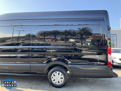 Used 2022 Ford E-Transit 148 High Roof Extended w/ Load Area Protection Package image 6