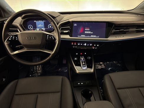Used 2023 Audi Q4 e-tron Premium Plus w/ Premium Plus image 25