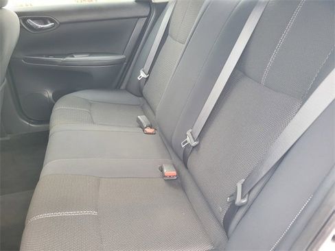 Used 2018 Nissan Sentra S image 15