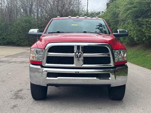 Used 2016 RAM 2500 Tradesman w/ Chrome Appearance Group AWD/4WD image 3