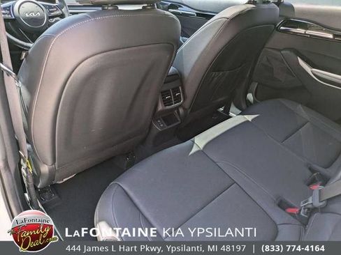 Certified 2024 Kia Seltos EX AWD/4WD image 28