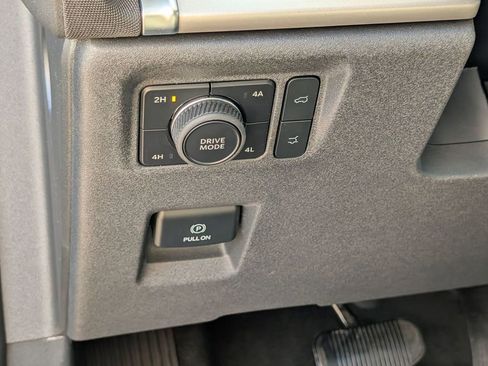 New 2026 Ford Expedition Active image 46