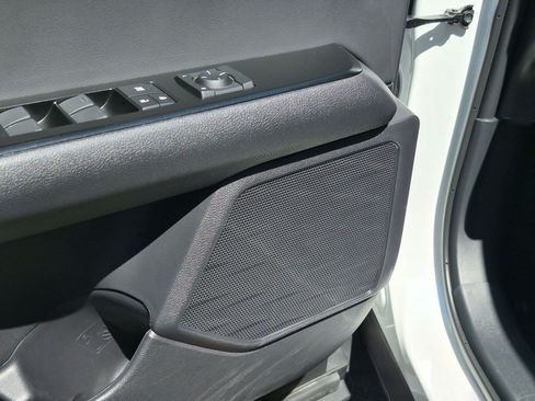 Used 2024 Lexus UX 250h AWD w/ Premium Package image 13