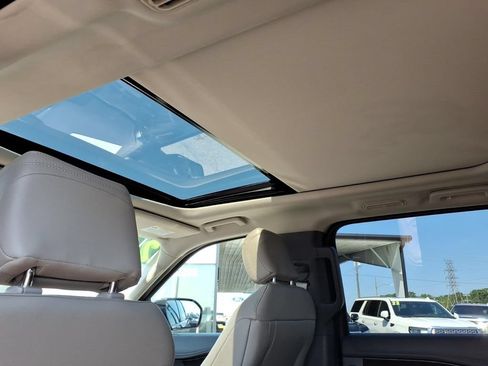 Used 2020 Ford Expedition Limited w/ Equipment Group 302A AWD/4WD image 20