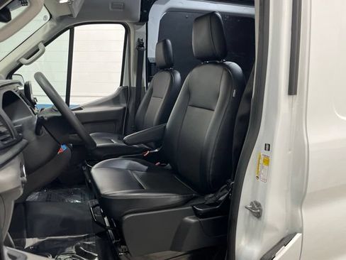 Used 2025 Ford Transit 250 148 High Roof Extended AWD w/ Load Area Protection Package image 22