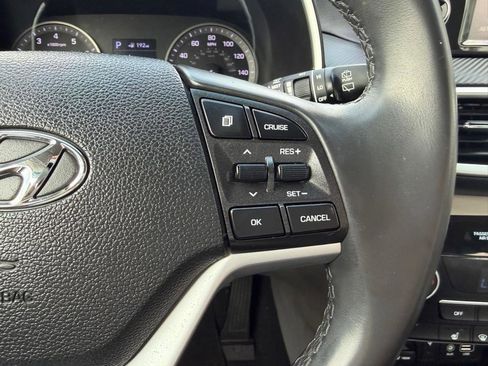 Used 2021 Hyundai Tucson Sport FWD image 17
