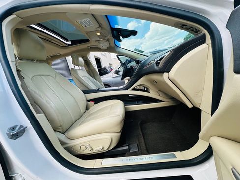 Used 2014 Lincoln MKZ Hybrid FWD image 23