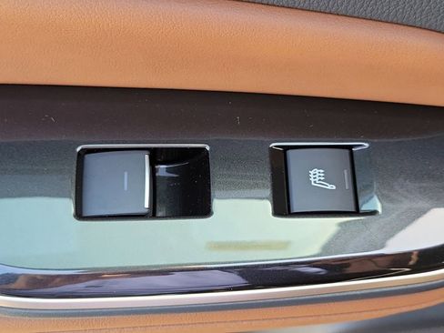New 2026 Toyota Crown Signia AWD/4WD image 18