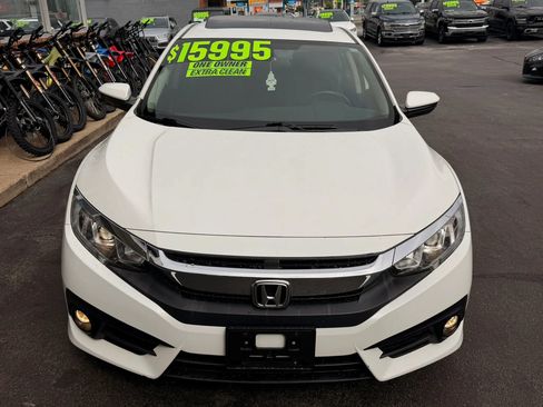 Used 2018 Honda Civic EX-T image 7