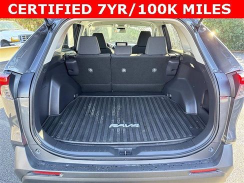 Used 2024 Toyota RAV4 LE image 12