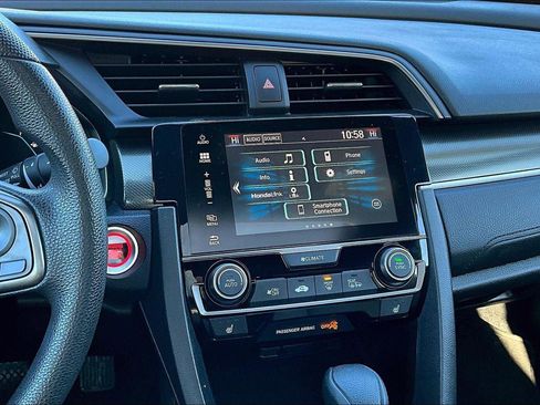 Used 2017 Honda Civic EX image 6