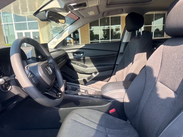 Certified 2025 Honda Accord SE image 8
