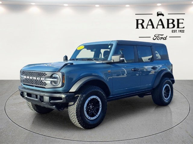 Used 2022 Ford Bronco Badlands w/ Sasquatch Package AWD/4WD image 3