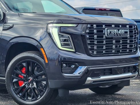 New 2026 GMC Yukon Denali Ultimate AWD/4WD image 2