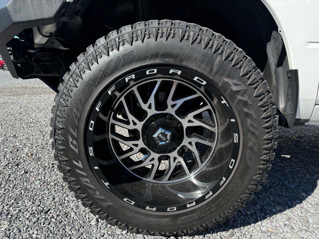 Used 2017 RAM 1500 Express w/ Express Value Package AWD/4WD image 8