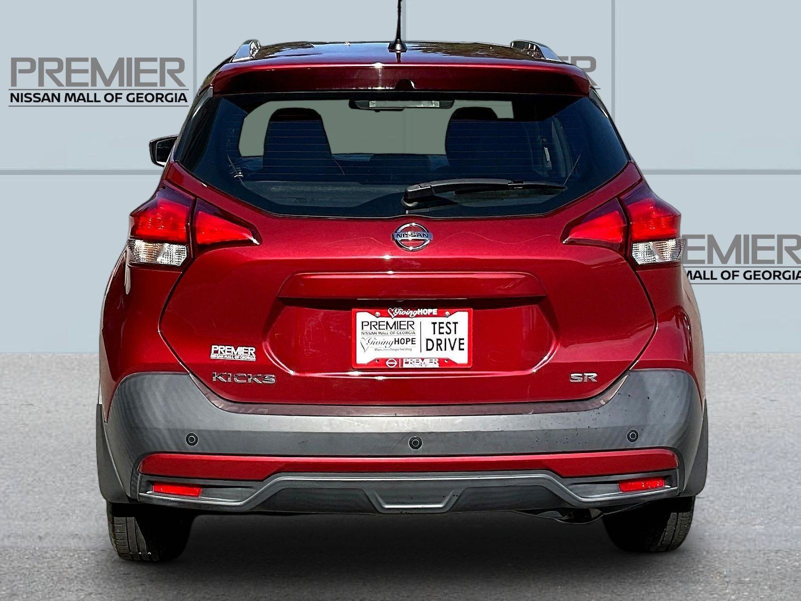 Certified 2019 Nissan Kicks SR w/ SR Premium Package FWD image 6