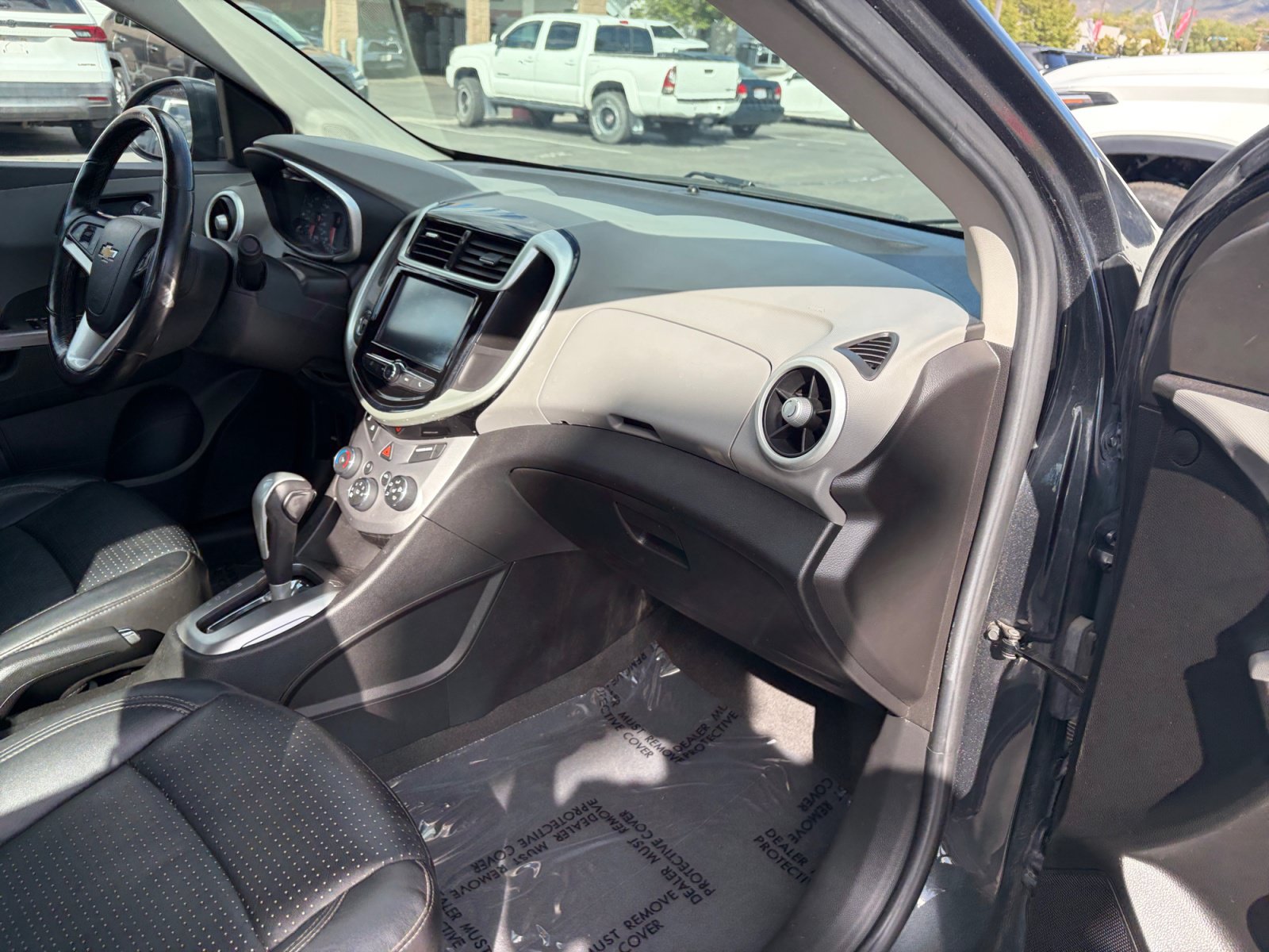 Used 2017 Chevrolet Sonic Premier FWD image 29