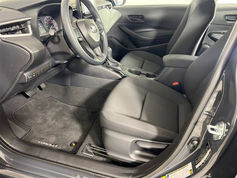New 2025 Toyota Corolla LE image 9
