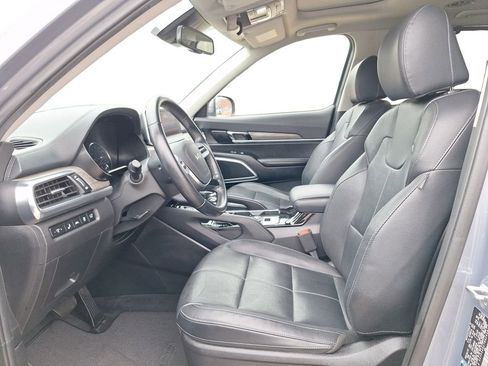 Used 2022 Kia Telluride EX w/ EX Premium Package image 10