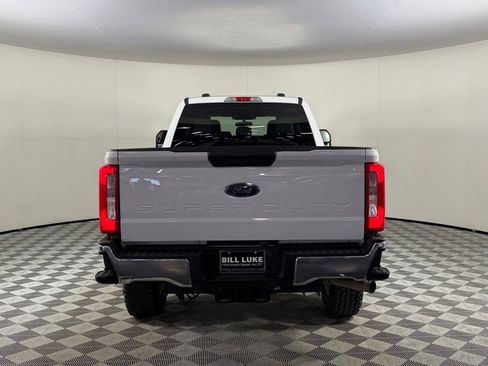 Used 2024 Ford F350 XLT w/ FX4 Off-Road Package image 9