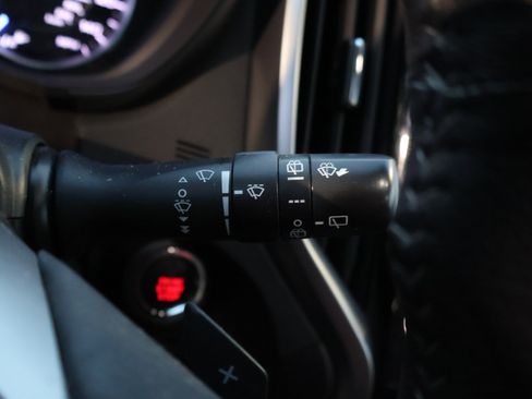 Used 2022 Subaru Ascent Limited w/ Technology Package image 39