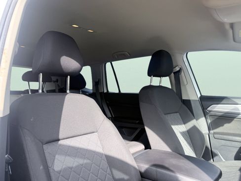 Used 2018 Volkswagen Atlas S image 33