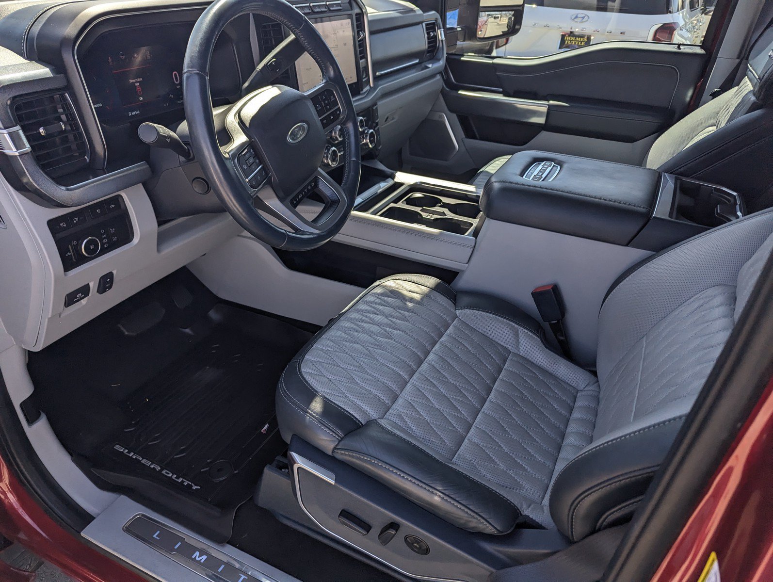Used 2024 Ford F250 Limited AWD/4WD image 11