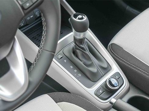 New 2026 Hyundai Venue SEL image 23