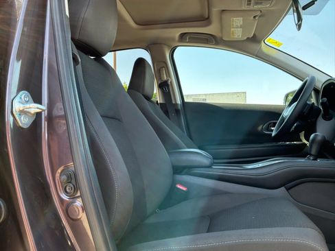 Used 2022 Honda HR-V EX image 20