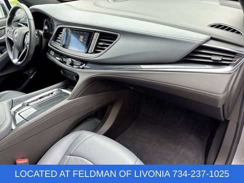 Certified 2024 Buick Enclave Essence w/ Sport Touring Edition FWD image 27