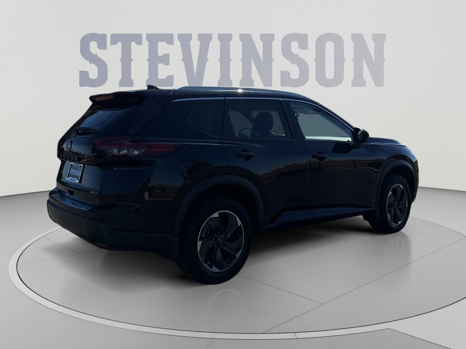Used 2025 Nissan Rogue SV w/ SV Premium Package FWD image 5