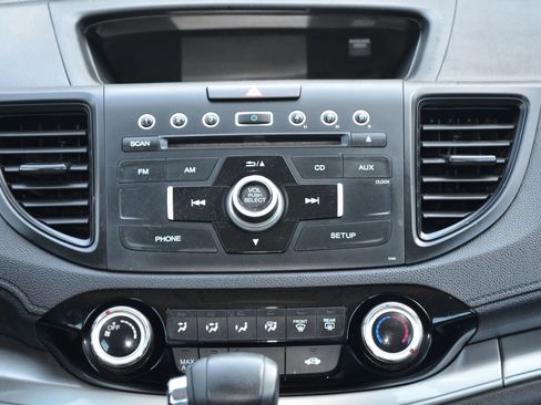 Used 2015 Honda CR-V LX image 18