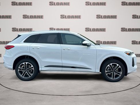 Used 2025 Audi Q5 Premium w/ Convenience Package AWD/4WD image 6
