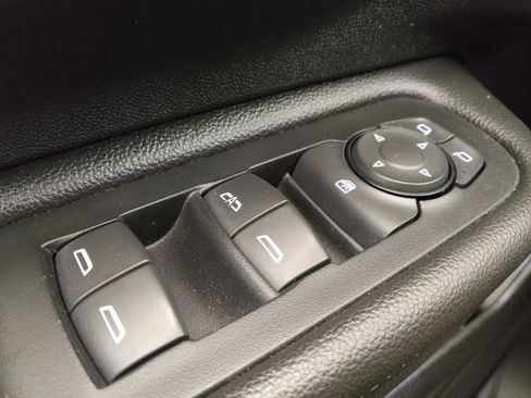 Used 2019 GMC Terrain SLT image 27