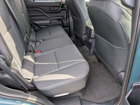 New 2025 Toyota 4Runner TRD Off-Road Premium image 23