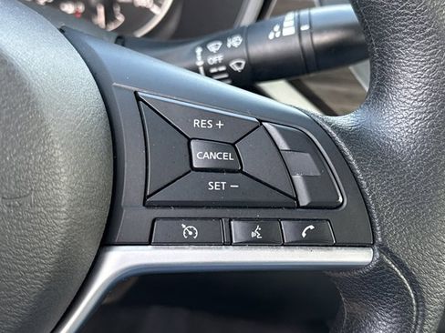 Used 2024 Nissan Altima 2.5 SV image 21